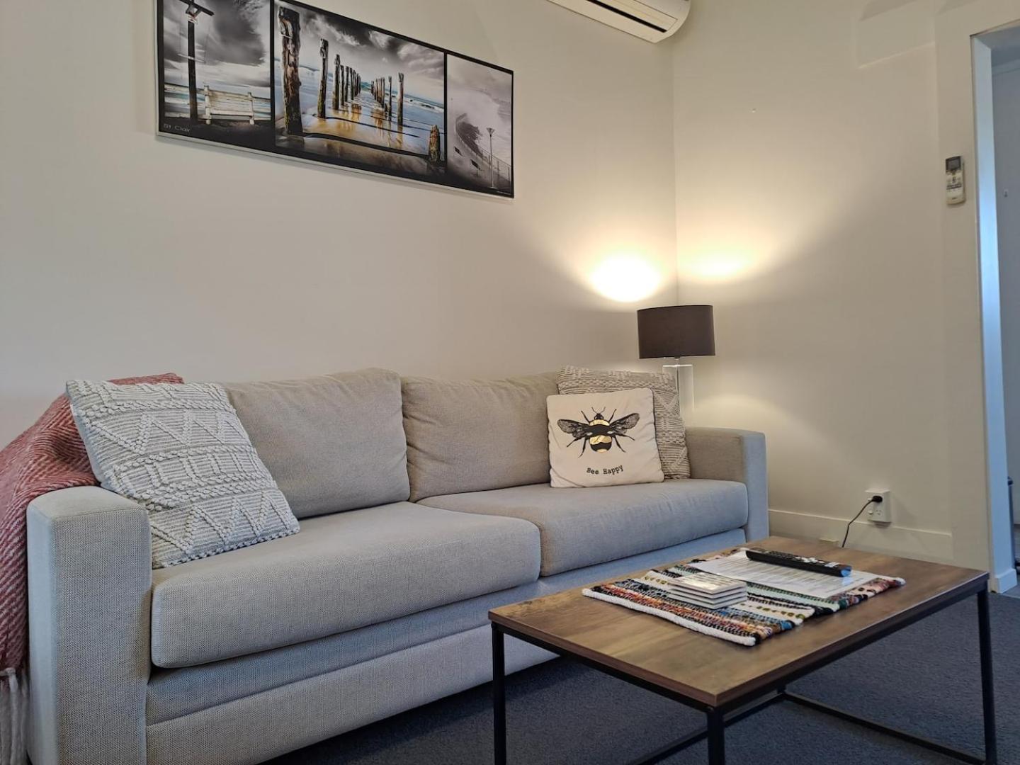 St Clair Apartment - 2 Bedrooms 더니든 외부 사진